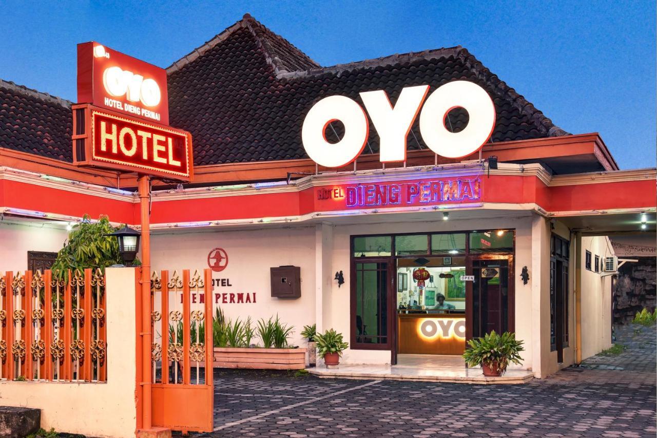 Oyo 348 Hotel Dieng Permai Yogyakarta Exteriér fotografie